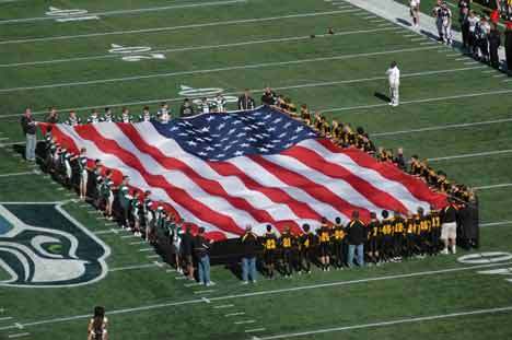 Inglemoor Junior Football President Billy Hartline said it was the “experience of a lifetime for the kids.” On Oct. 11