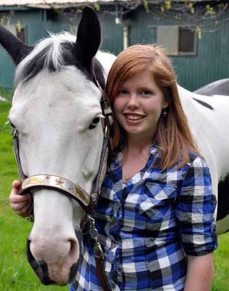 Maddy Dalgarn is collecting recyclable can for a contest. The contest winner will receive $4