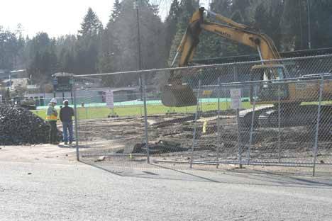 Construction barriers were starting to go up around the Northshore School District’s Pop Keeney Field recently. Plans call for new parking around the field