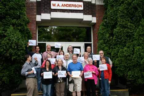 A group of W.A. Anderson School supporters.