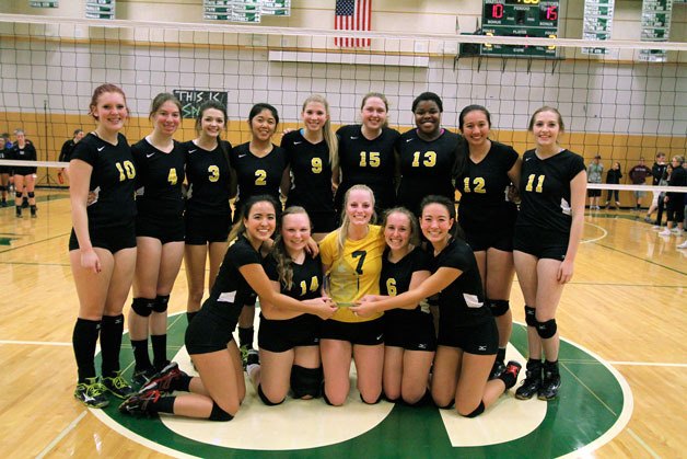 The Inglemoor High School volleyball team won the 4A KingCo tournament title on Tuesday by defeating Eastlake