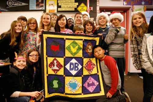 Students participate in the Americana Quilts project at Arrowhead Elementary School.