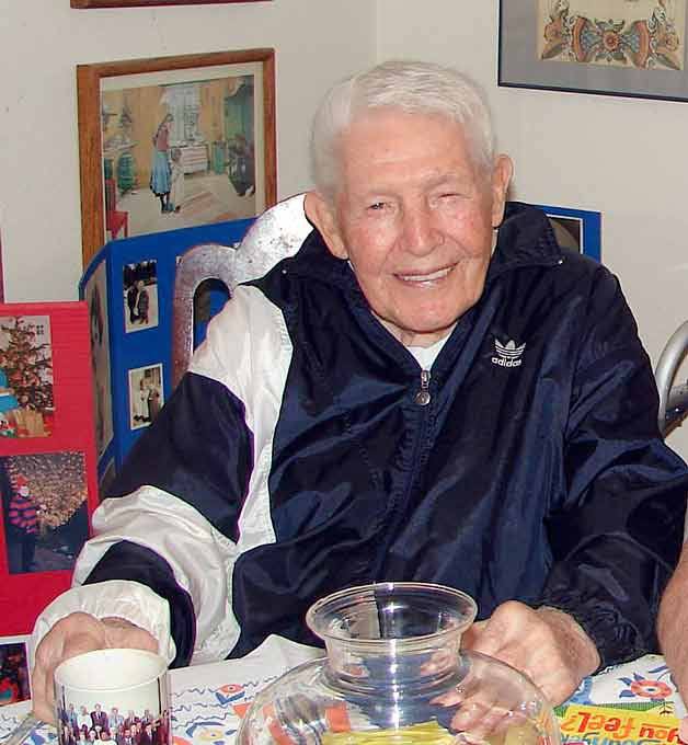 Legendary coach Marv Marshman was a longtime Bothell resident.