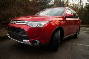 The Mitsubishi Outlander taking in the scenery.