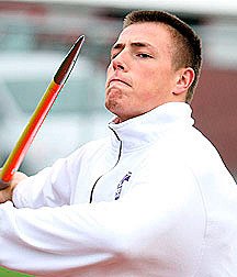 Junior javelin thrower Morgunn Ewing of Bothell will compete at the NCAA Track and Field Championships.