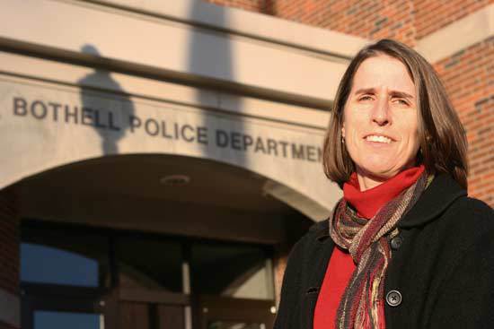 New Bothell Police Chief Carol Cummings visited her 101st Avenue Northeast headquarters Monday afternoon.