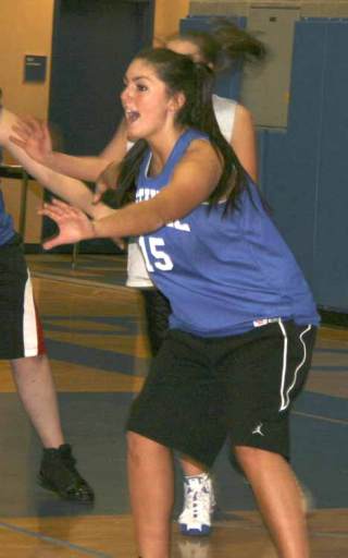 Bothell High senior Nickie Anderson practices her defensive skills.