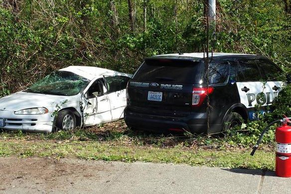 Authorities were led on hot-pursuit of a vehicle believed to be part of a recent robbery. The chase went from Shoreline to Bothell and lasted approximately 15 minutes.