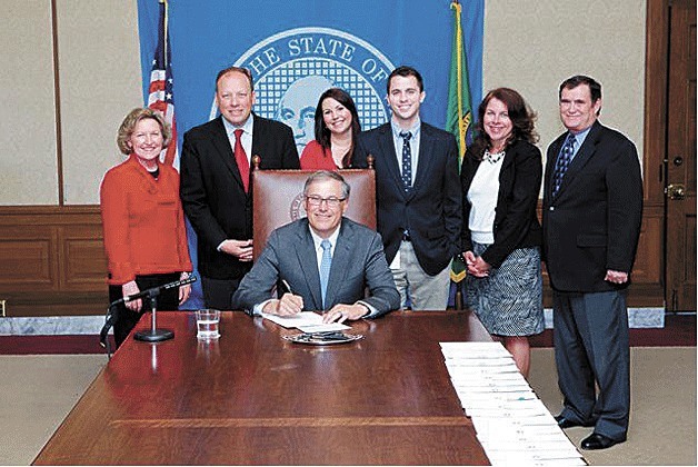 A bill to help repay school loans for health professionals who work in rural and underserved areas was signed into law today by Gov. Jay Inslee. The bill was sponsored by Kenmore Rep. David Frockt.