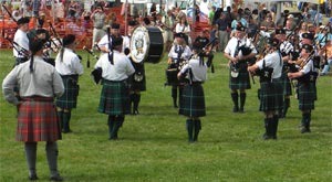 Kenmore and District Pipe Band