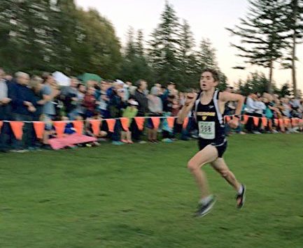 Ingelmoor High School cross country athlete Gavin Parpart.