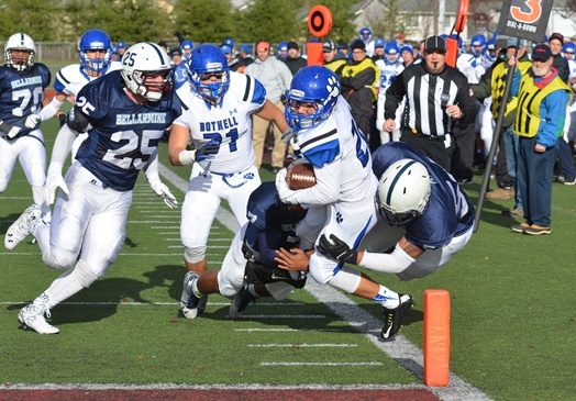 Bothell running back Caleb Meyer bulls his way into the end zone against Bellarmine Prep on Saturday.
