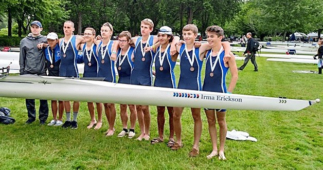 This team from the Everett Rowing Association will compete at Nationals in Sarasota