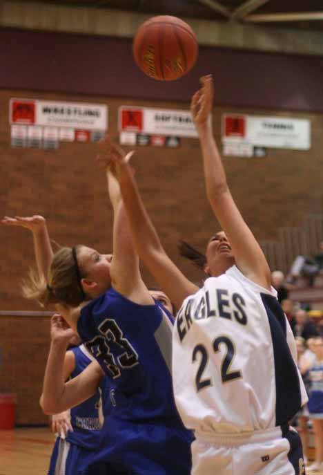 Erin Halvorson (22) in action during last season’s tri-district tournament.