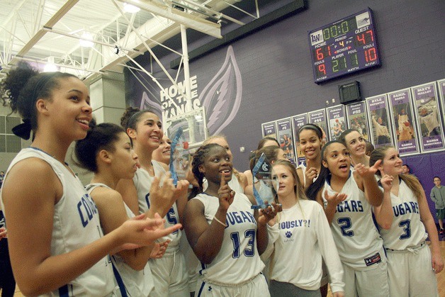 The Bothell High School girls basketball team won the 4A KingCo title for the first time since 1997 on Thursday night.