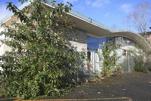 The old Bothell Safeway has sat vacant for years waiting for a Puyallup-based development company to build on-site.