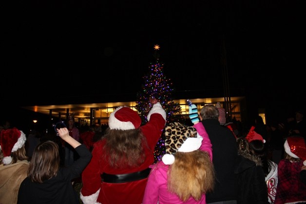 The city of Kenmore will hold its annual tree lighting ceremony on Dec. 6.