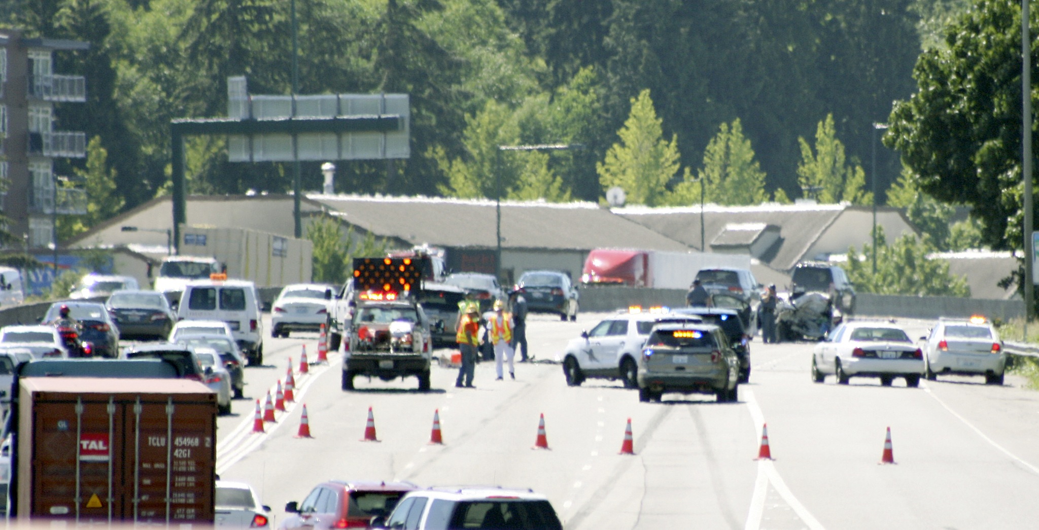 A major injury accident blocked southbond I-405 in Kirkland for two hours on Monday. AARON KUNKLER/Bothell Reporter