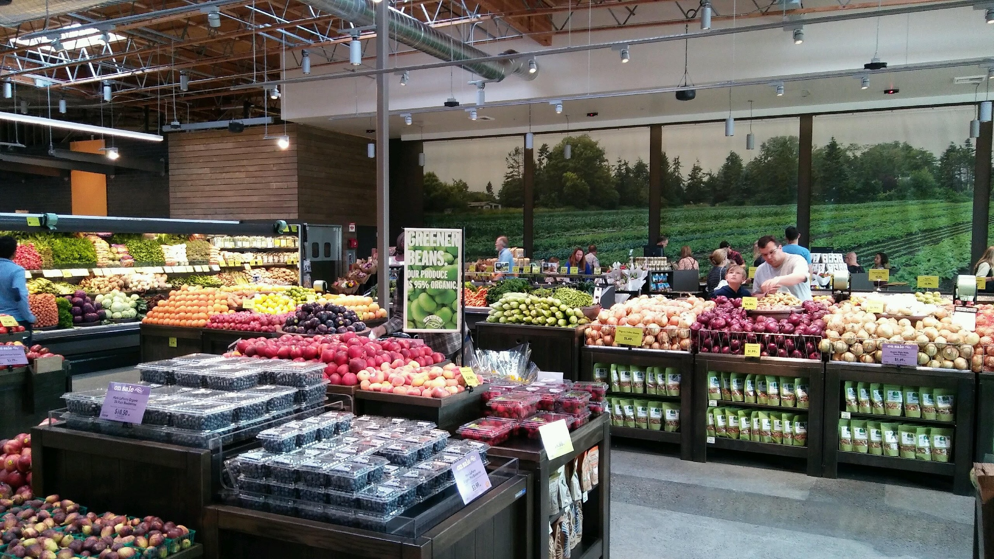 PCC Natural Markets location in Bothell. Aaron Kunkler/Bothell Reporter