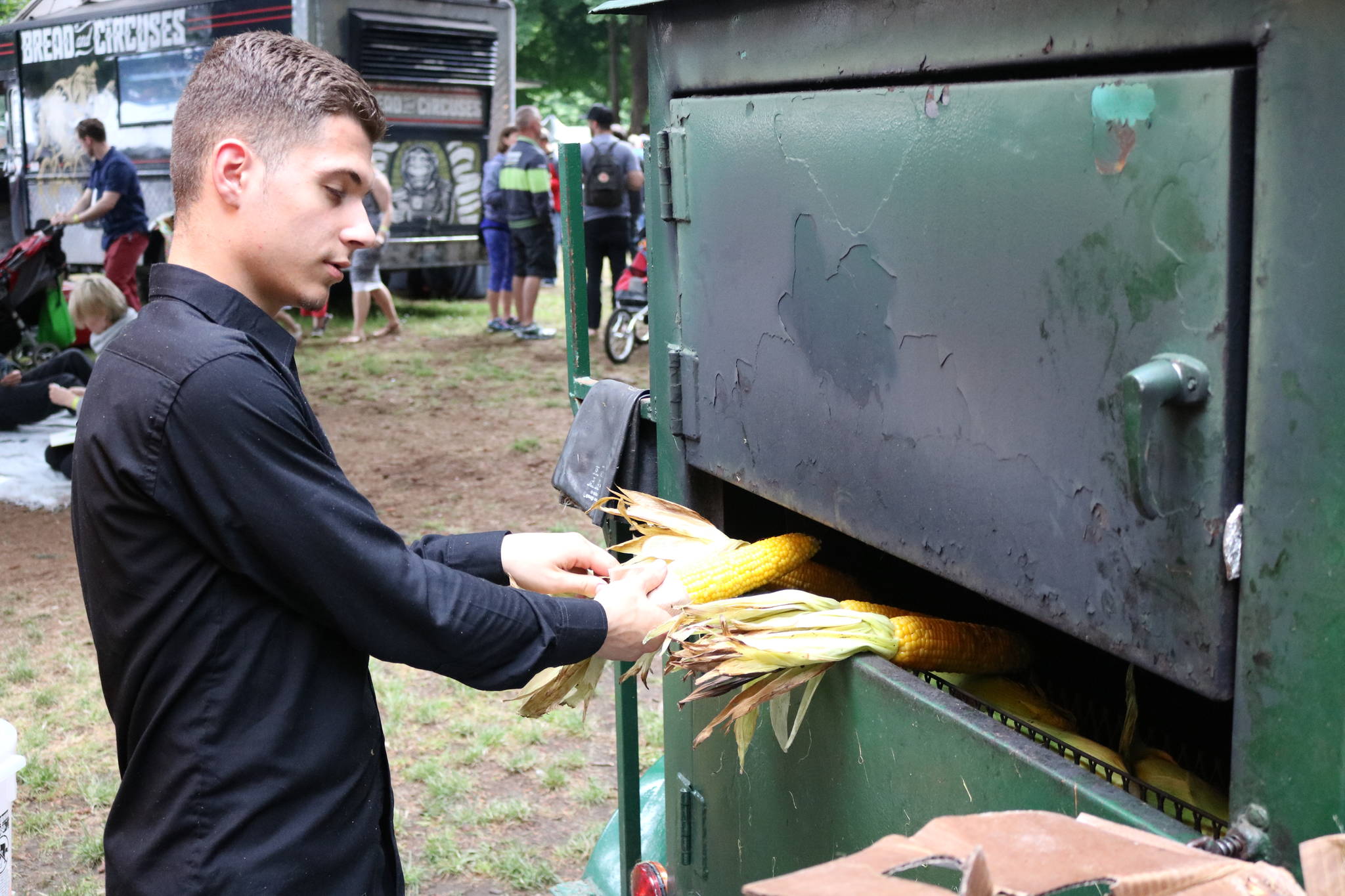 Brewers Festival brings families out for brews, music and eats