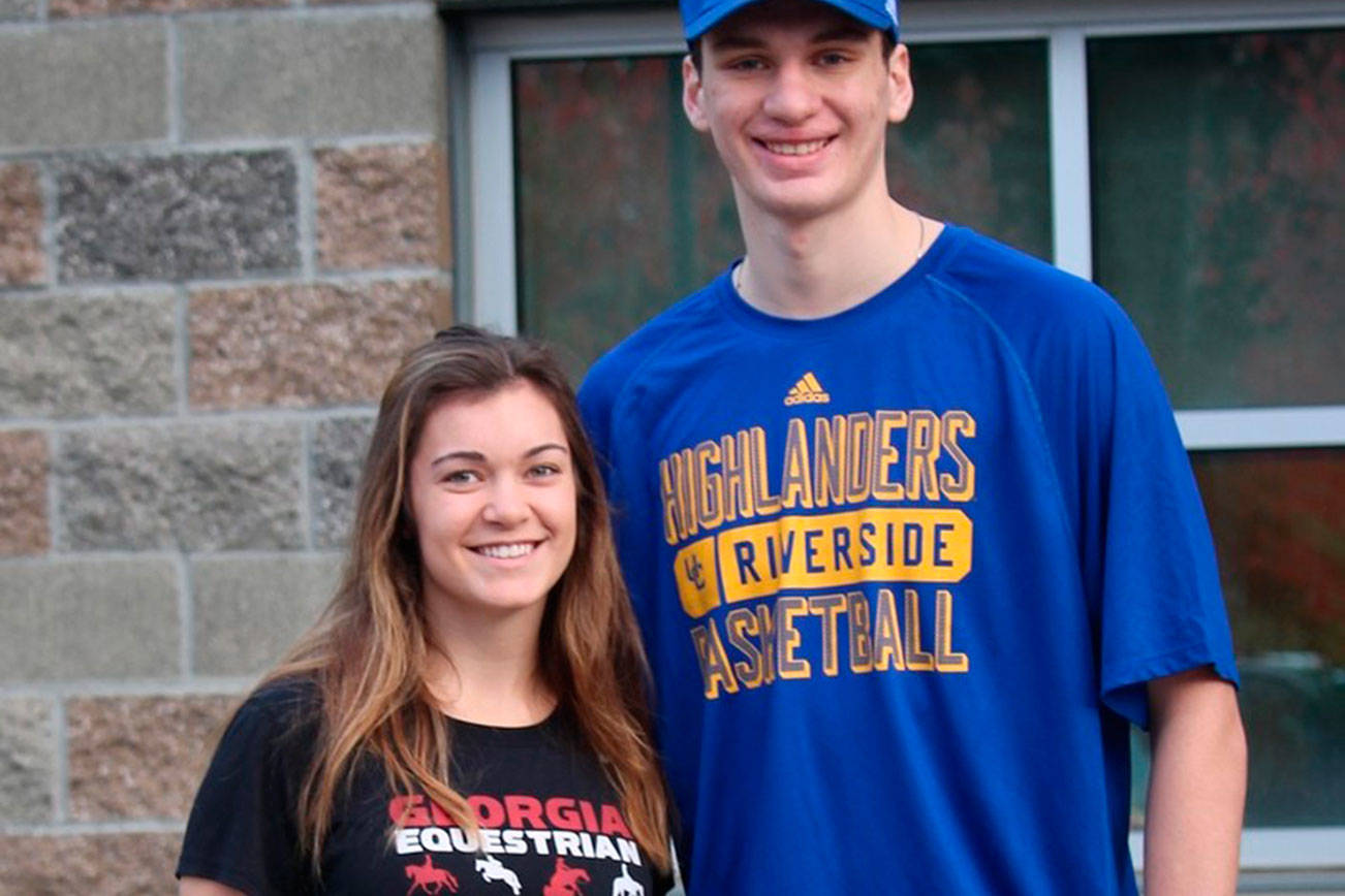 Bothell High athletes sign on to play in college