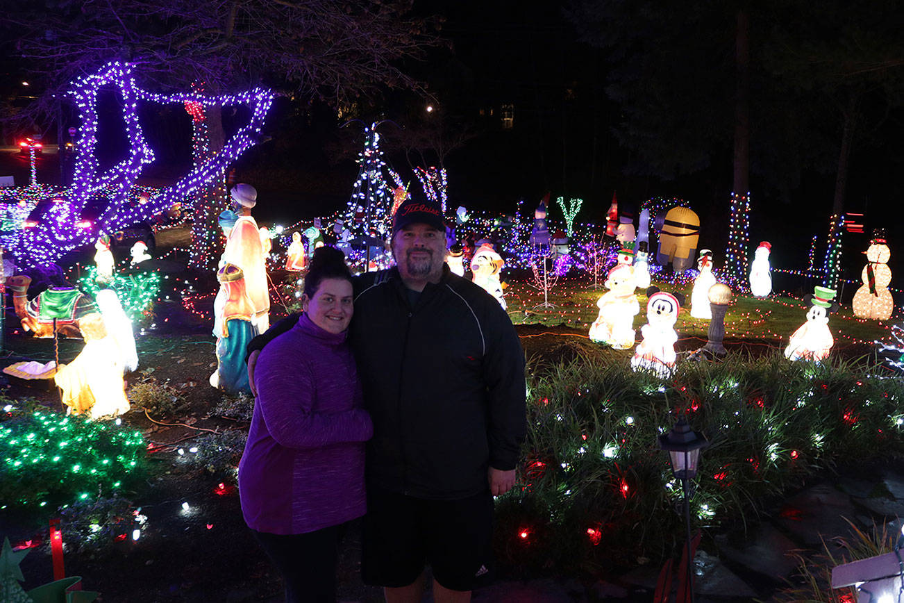 A Keener’s Christmas: Local couple decorates home for a good cause