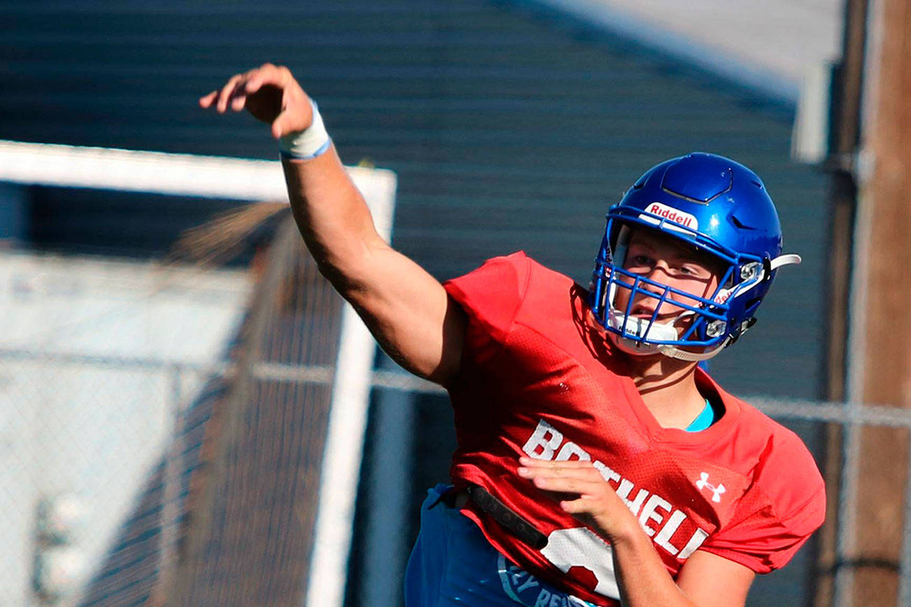 Bothell’s Sirmon officially signs on to play at the University of Washington