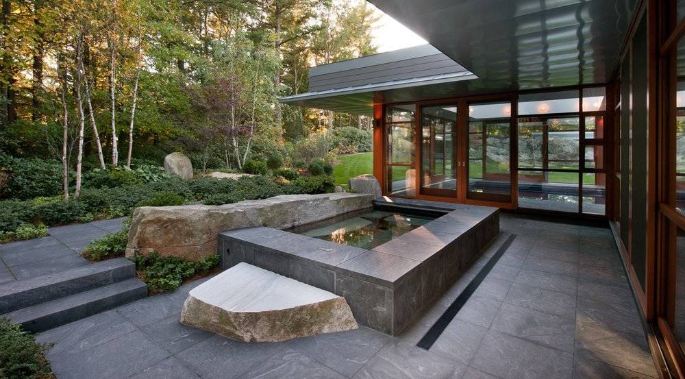 From retaining walls to patios and landscapes, Seattle Rockeries will help you create a beautiful, useable space.