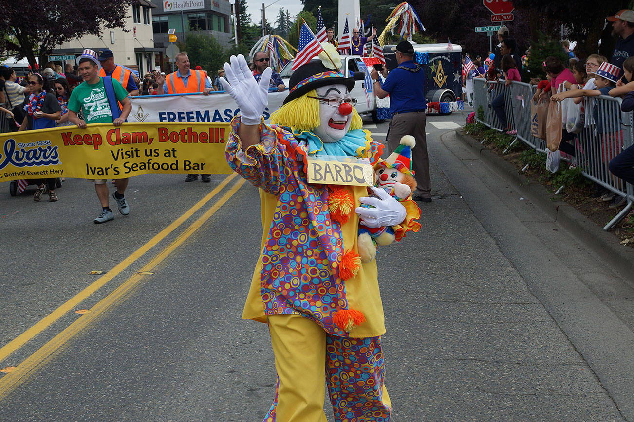 Bothell’s Barbo the clown, 81, celebrates 19 years in Fourth of July parade