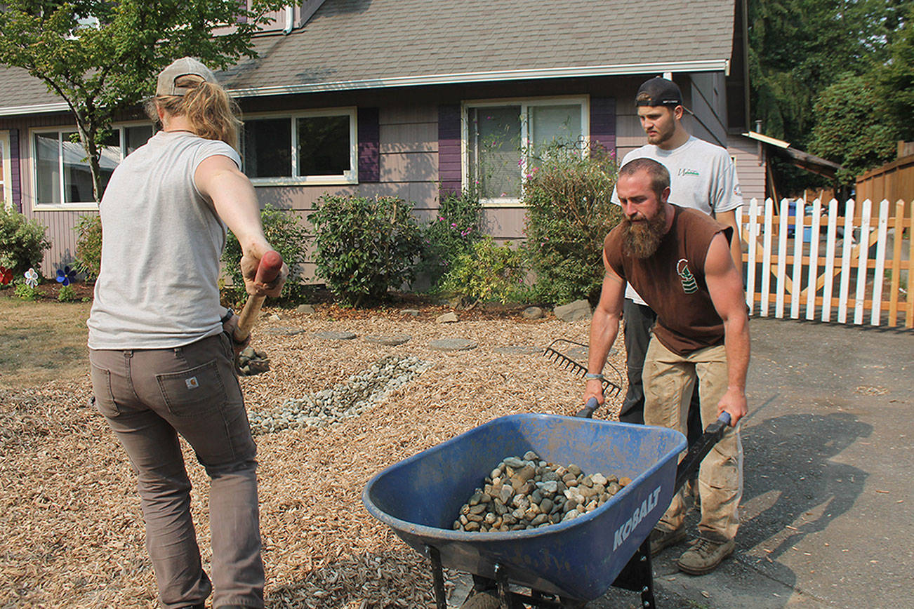 Bothell neighbors ‘conserve’ their community with rain gardens