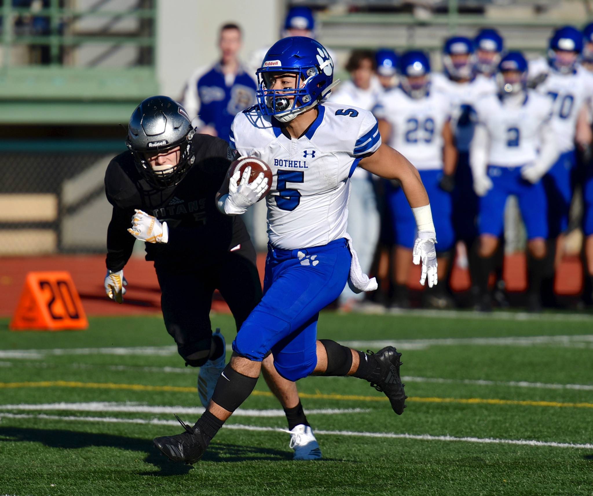 Union defeats Bothell in high-scoring contest