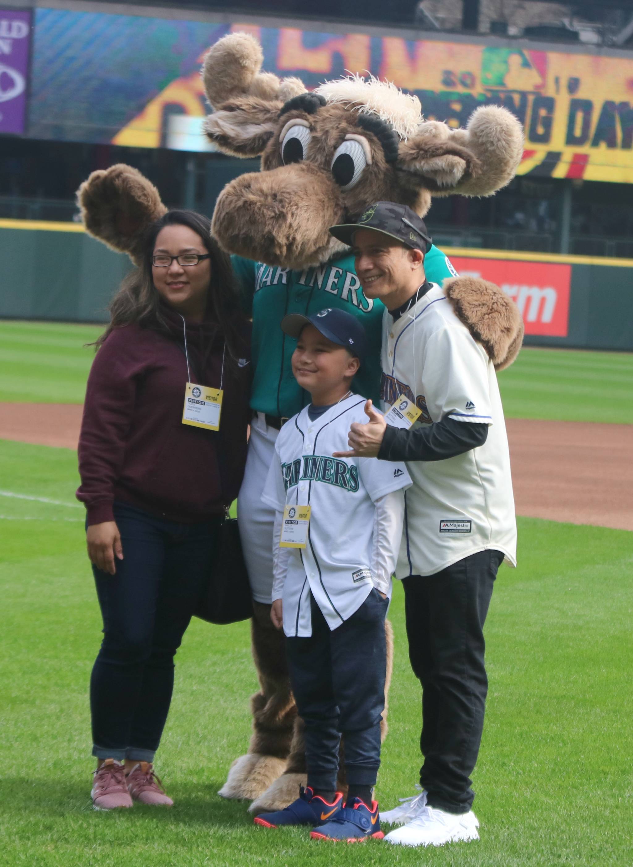 A family photo with the Mariner Moose. Andy Nystrom / staff photo