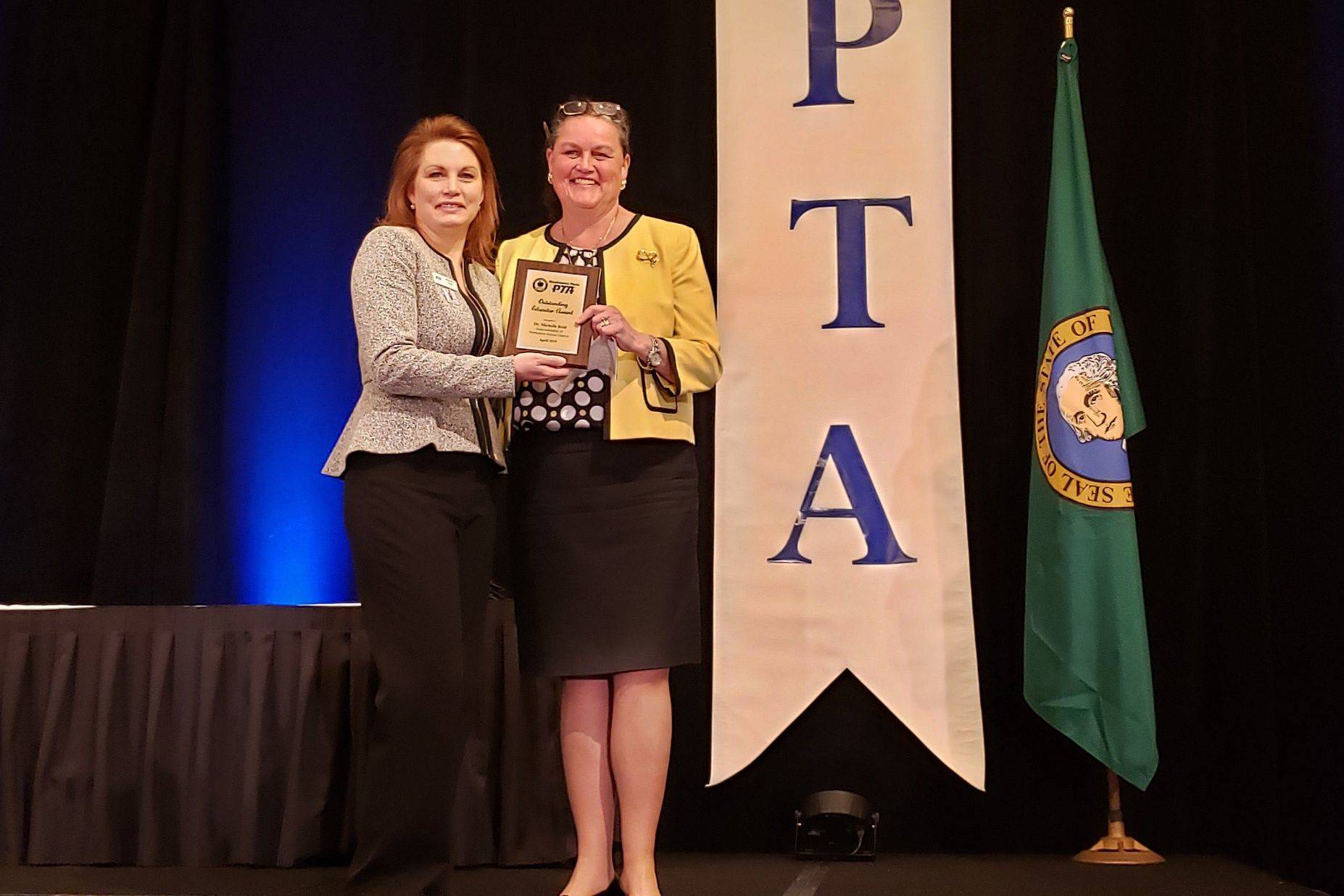 NSD’s Reid receives 2019 Outstanding Educator Award