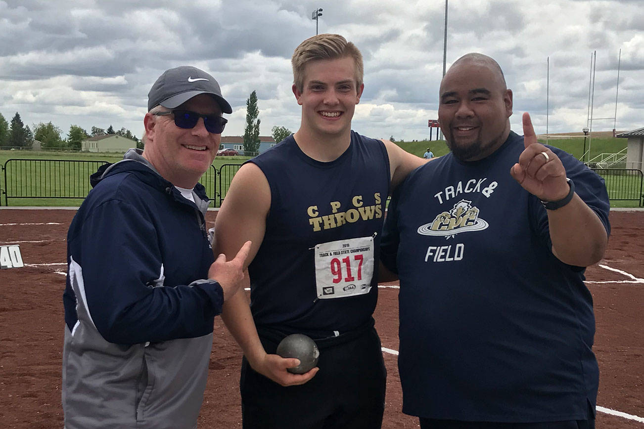 Van Peursem notches 1A state discus and shot-put titles