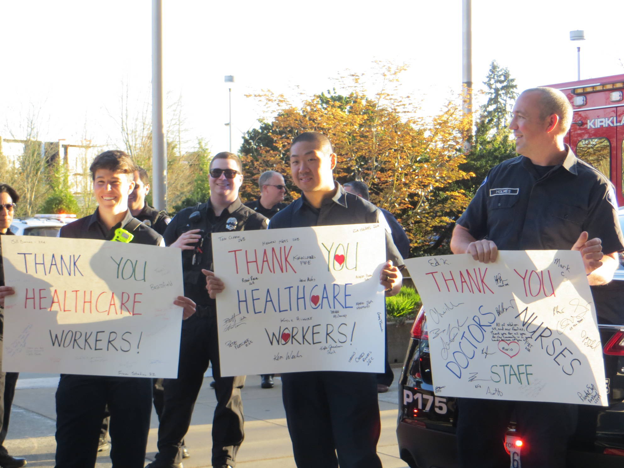 Members of Eastside law enforcement agencies stop by EvergreenHealth Medical Center in Kirkland to thank the health care workers at the hospital for being on the front lines of the COVID-19 outbreak. Samantha Pak/staff photo
