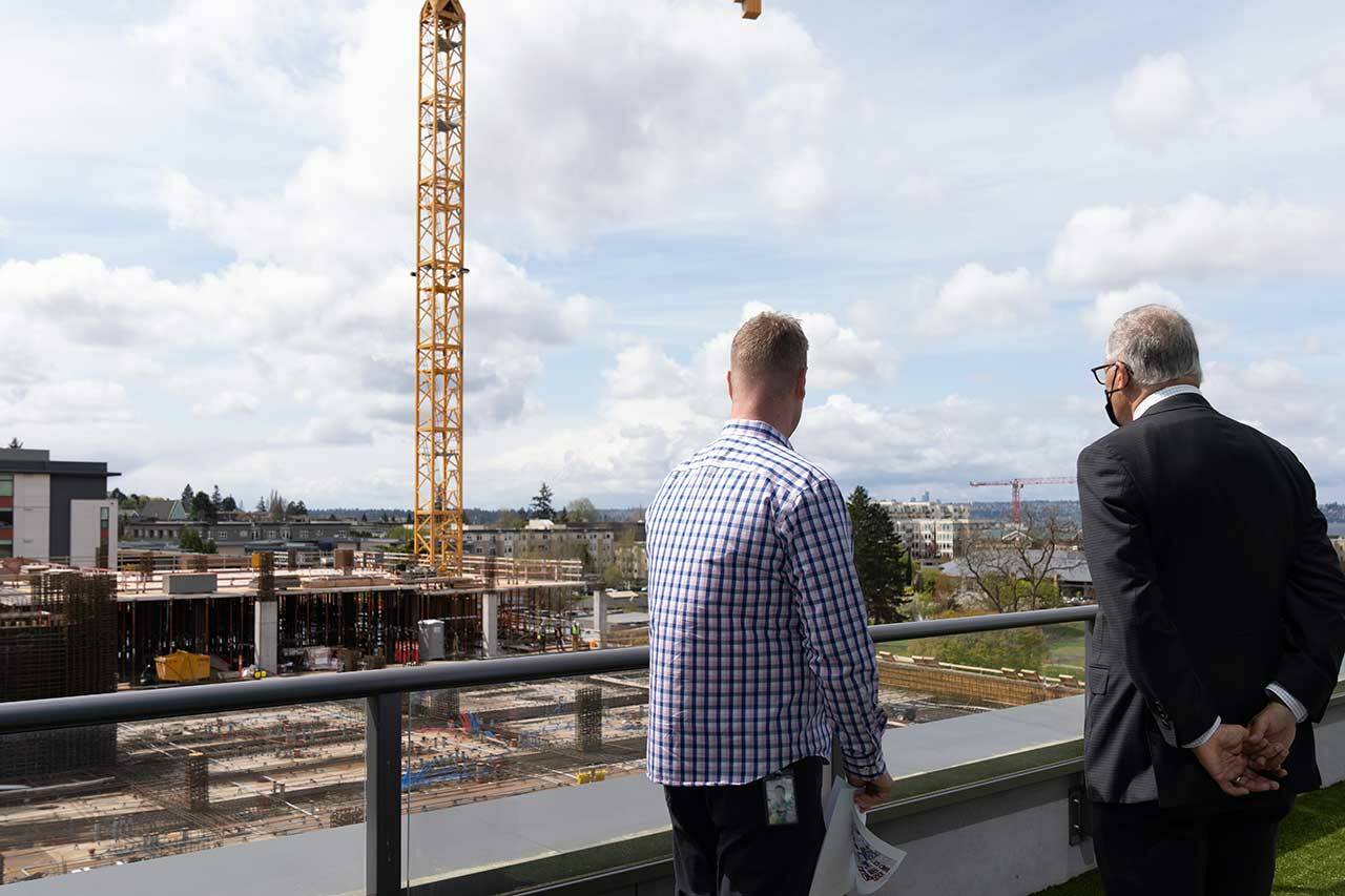 Governor Jay Inslee is showed the construction site of Kirkland’s new Google campus (Courtesy of Google)