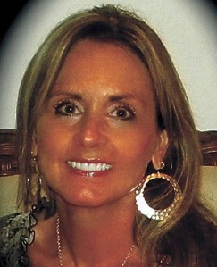 Local author Linda Scarlett will hold a novel release event at The Wild Vine Bistro in Bothell.