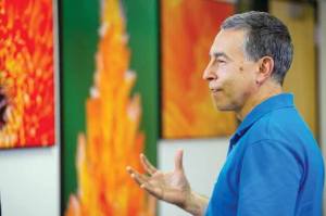 University of Washington Bothell School of Business recently recognized local philanthropist Robert Rotella for donating 13 art photographs to the the school's Eastside Leadership Center.