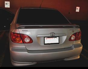 The driver of this Honda was shot in the shoulder on I-405.