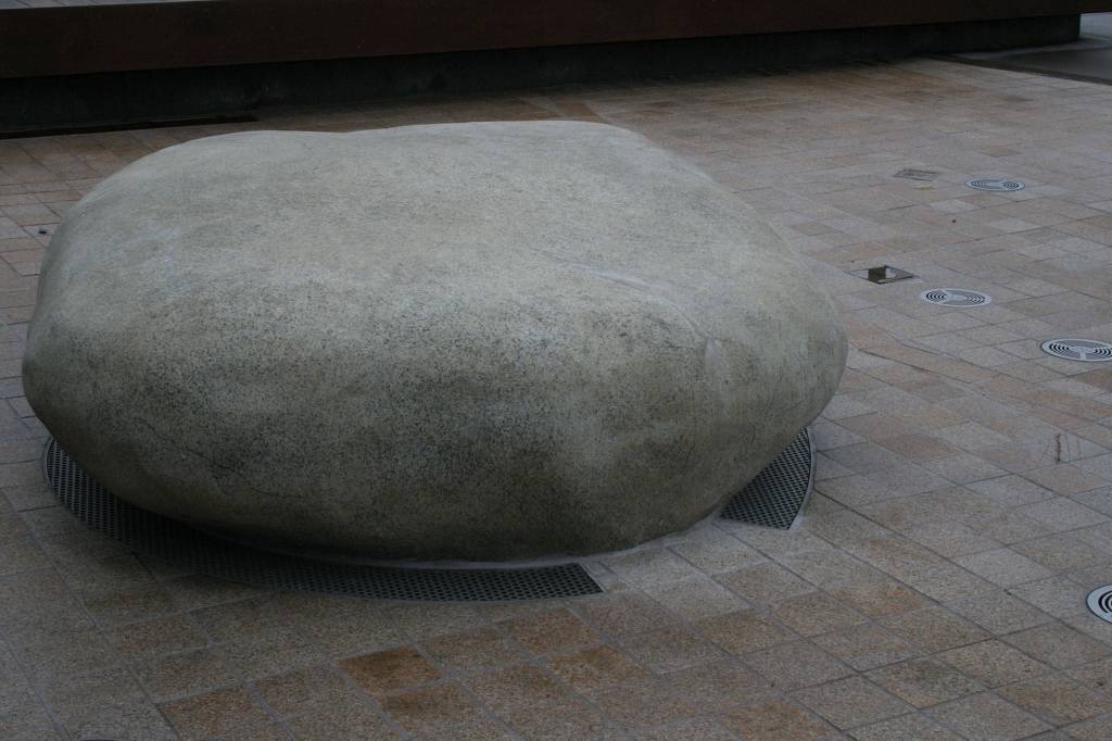 The Kenmore Town Square includes features such as hot rocks and a spray park. CATHERINE KRUMMEY / Kenmore Reporter