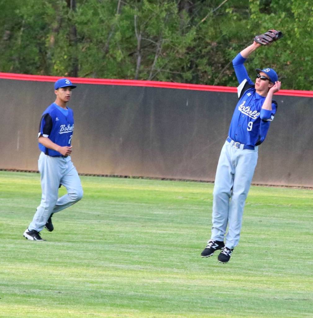 Bothell beats Issaquah, 2-0, for 4A KingCo baseball title