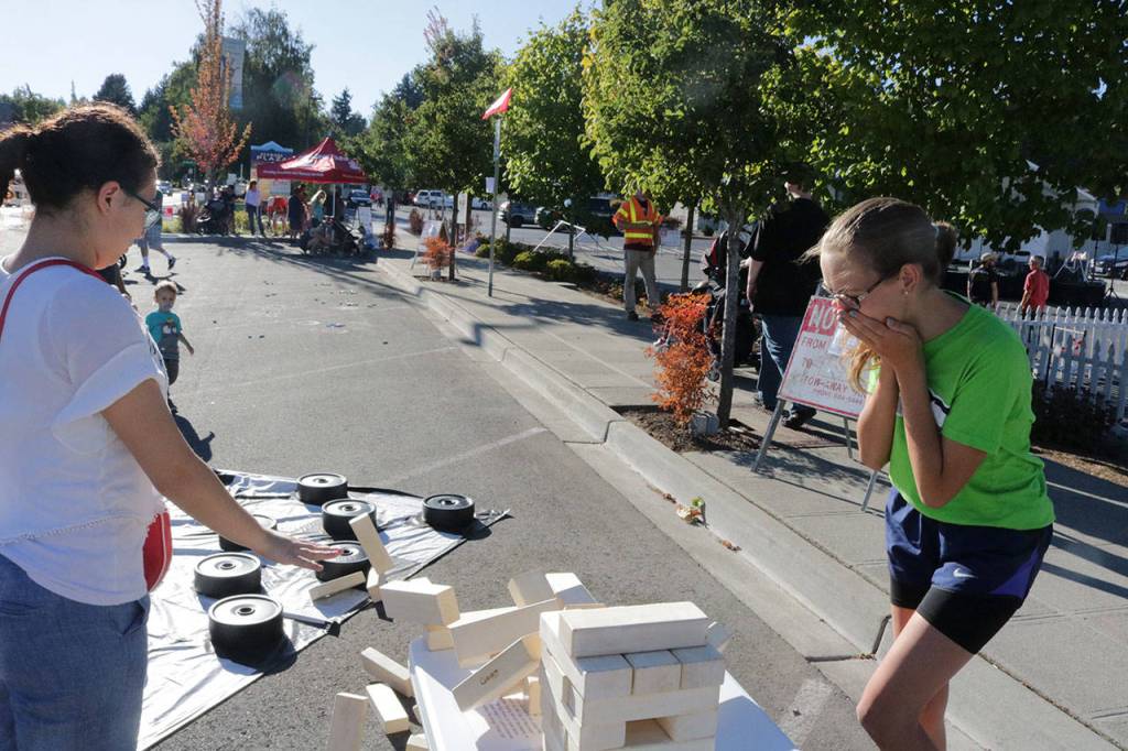 Hundreds enjoy #WhyILoveKenmore Summer Party | Photos
