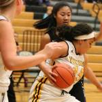 Inglemoor Highs Eva Taylor handles the ball. Andy Nystrom, Bothell-Kenmore Reporter