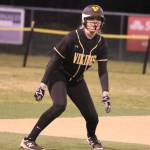 Inglemoors Rachel Brown inches off second base during a recent jamboree. Andy Nystrom / staff photo