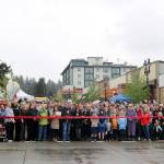 Bothell citizens gather for a historic picture on the new Main Street. Evan Pappas/Staff Photo