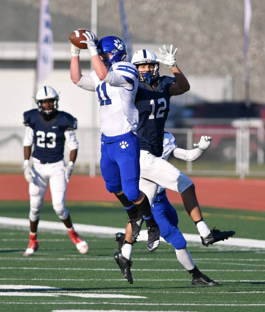 Bothells Blake Bickhaus snags an interception. Photo courtesy of Greg Nelson