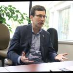 Attorney General Bob Ferguson visited the Reporters office. Carrie Rodriguez/staff photo