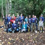 Photo courtesy HNTB                                Volunteers with HNTB at North Creek Forest.